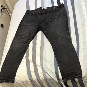Men’s Tommy Hilfiger jeans